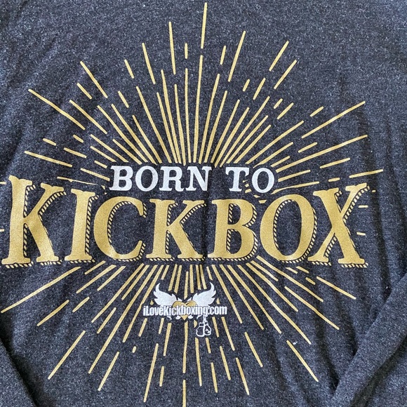 Ilovekickboxing pull over - Picture 2 of 2